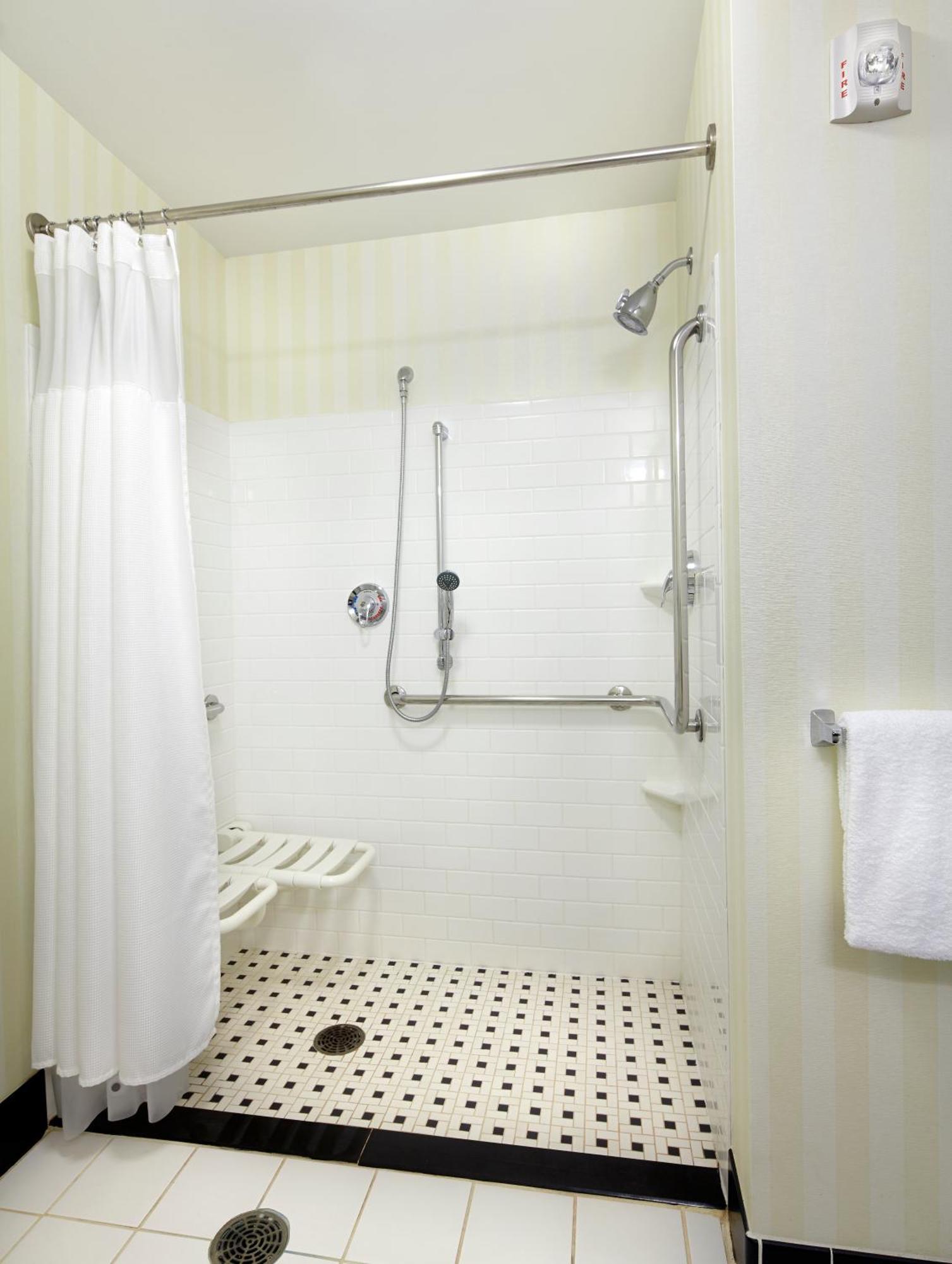 Fairfield Inn & Suites Pittsburgh Neville Island Robinson Township Buitenkant foto